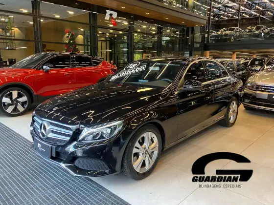 MERCEDES-BENZ C 250 2.0 CGI GASOLINA AVANTGARDE 9G-TRONIC