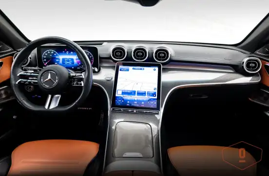 MERCEDES-BENZ-C 300-2023
