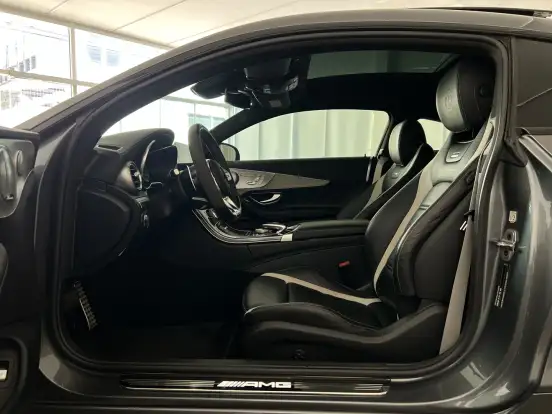 MERCEDES-BENZ-C 63 AMG-4.0 V8 TURBO GASOLINA S COUPÉ SPEEDSHIFT MERCEDES-BENZ-C 63 AMG-2019