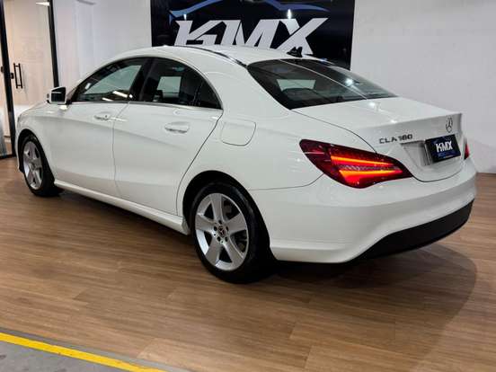 MERCEDES-BENZ-CLA 180-1.6 CGI GASOLINA 7G-DCT MERCEDES-BENZ-CLA 180-2017