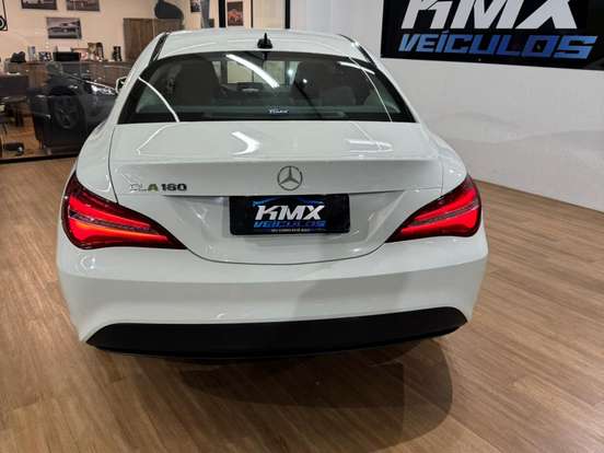 MERCEDES-BENZ-CLA 180-1.6 CGI GASOLINA 7G-DCT MERCEDES-BENZ-CLA 180-2017