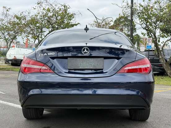 MERCEDES-BENZ-CLA 180-2018