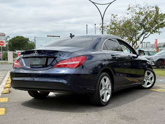 MERCEDES-BENZ-CLA 180-2018