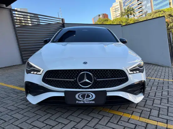MERCEDES-BENZ-CLA 200-2025