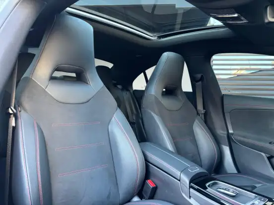 MERCEDES-BENZ-CLA 200-2025