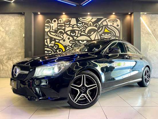 MERCEDES-BENZ-CLA 200-2013