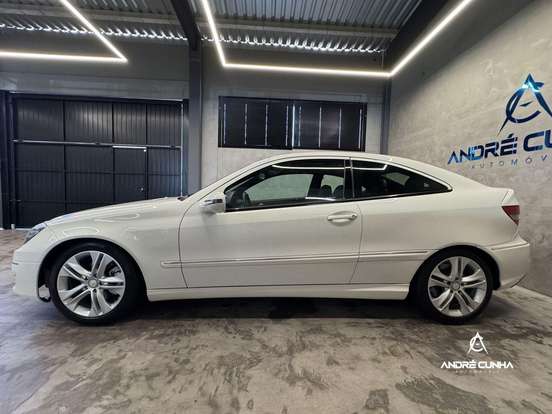 MERCEDES-BENZ-CLC 200-2010