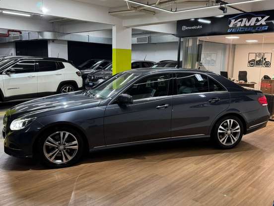 MERCEDES-BENZ-E 250-2.0 AVANTGARDE 16V TURBO GASOLINA 4P AUTOMÁTICO MERCEDES-BENZ-E 250-2014