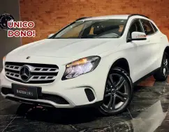 MERCEDES-BENZ GLA 200 1.6 CGI FLEX STYLE 7G-DCT MERCEDES-BENZ GLA 200 1.6 CGI FLEX STYLE 7G-DCT