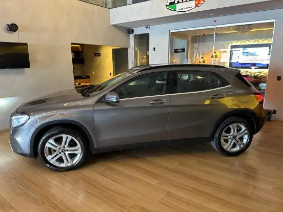 MERCEDES-BENZ-GLA 200-1.6 CGI FLEX STYLE 7G-DCT MERCEDES-BENZ-GLA 200-2019