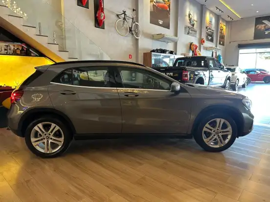 MERCEDES-BENZ-GLA 200-1.6 CGI FLEX STYLE 7G-DCT MERCEDES-BENZ-GLA 200-2019