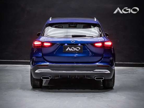 MERCEDES-BENZ-GLA 200-2026