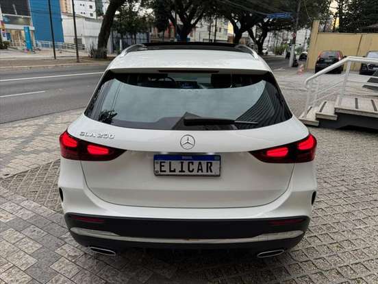 MERCEDES-BENZ-GLA 200-1.3 MHEV AMG LINE 7G-DCT MERCEDES-BENZ-GLA 200-2025