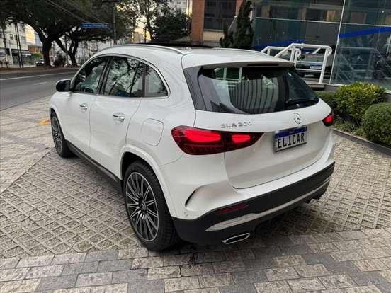 MERCEDES-BENZ-GLA 200-1.3 MHEV AMG LINE 7G-DCT MERCEDES-BENZ-GLA 200-2025