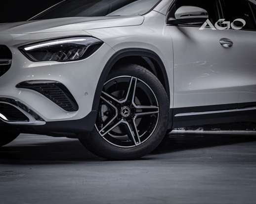 MERCEDES-BENZ-GLA 200-2026