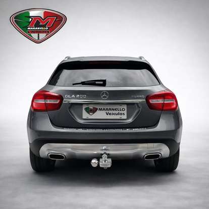 MERCEDES-BENZ-GLA 200-2015