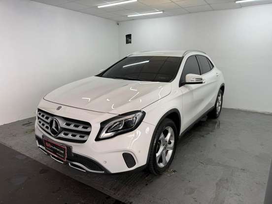 MERCEDES-BENZ-GLA 200-1.6 CGI FLEX ADVANCE 7G-DCT MERCEDES-BENZ-GLA 200-2018