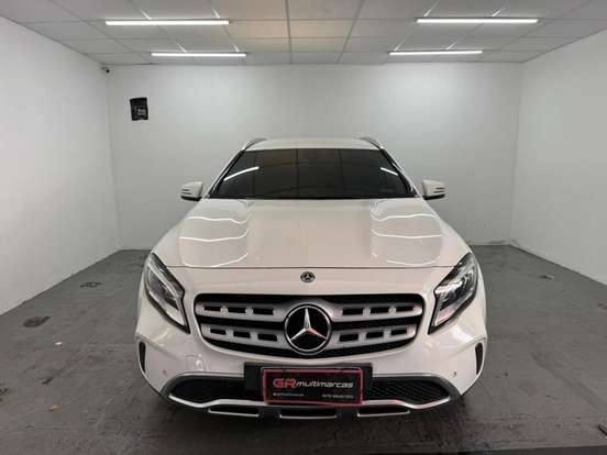 MERCEDES-BENZ-GLA 200-1.6 CGI FLEX ADVANCE 7G-DCT MERCEDES-BENZ-GLA 200-2018