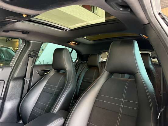 MERCEDES-BENZ-GLA 200-1.6 CGI VISION 16V TURBO GASOLINA 4P AUTOMÁTICO MERCEDES-BENZ-GLA 200-2015