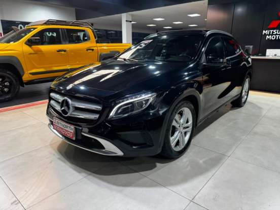 MERCEDES-BENZ-GLA 250-2015