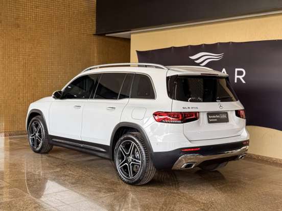 MERCEDES-BENZ-GLB 200-2022