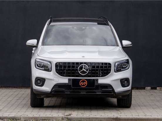 MERCEDES-BENZ-GLB 200-2021