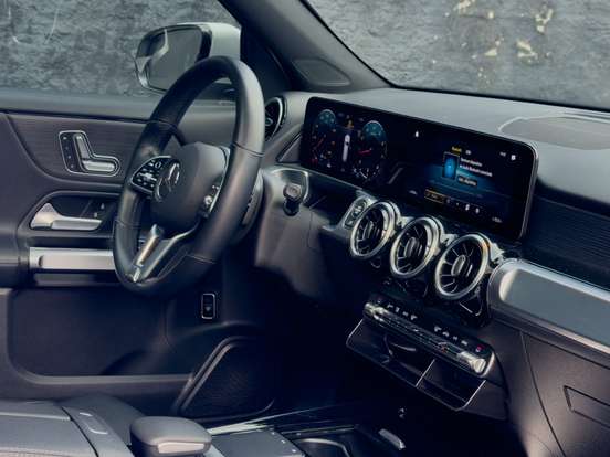 MERCEDES-BENZ-GLB 200-1.3 CGI GASOLINA PROGRESSIVE 7G-DCT MERCEDES-BENZ-GLB 200-2021