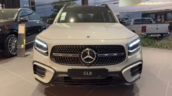 MERCEDES-BENZ-GLB 220-2026