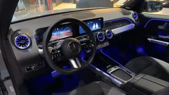 MERCEDES-BENZ-GLB 220-2026