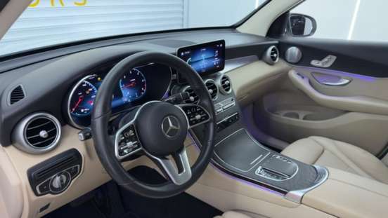 MERCEDES-BENZ-GLC 220d-2019