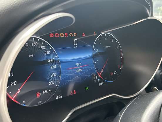 MERCEDES-BENZ-GLC 250-2016