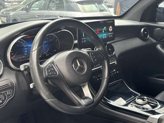 MERCEDES-BENZ-GLC 250-2016