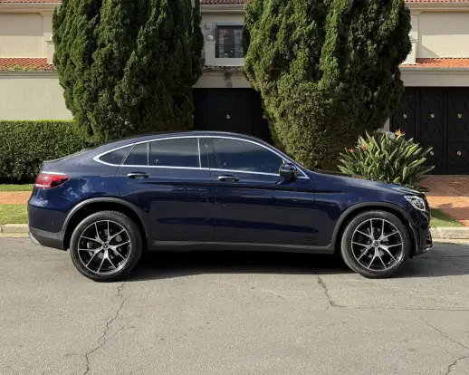 MERCEDES-BENZ-GLC 300-2022