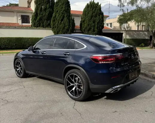 MERCEDES-BENZ-GLC 300-2022