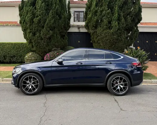 MERCEDES-BENZ-GLC 300-2022
