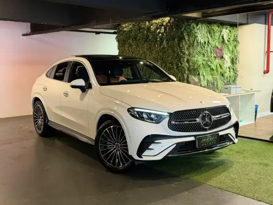 MERCEDES-BENZ GLC 300 2.0 MHEV AMG LINE COUPÉ 4MATIC 9G-TRONIC