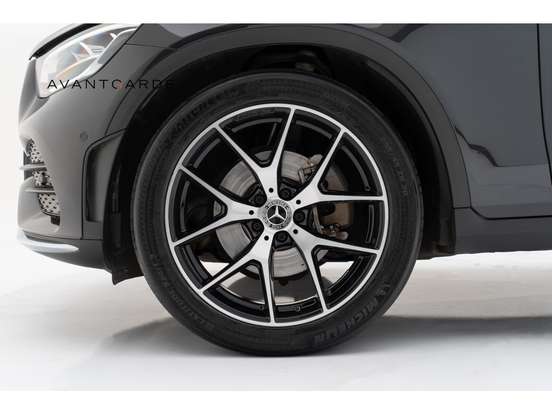 MERCEDES-BENZ-GLC 300-2022