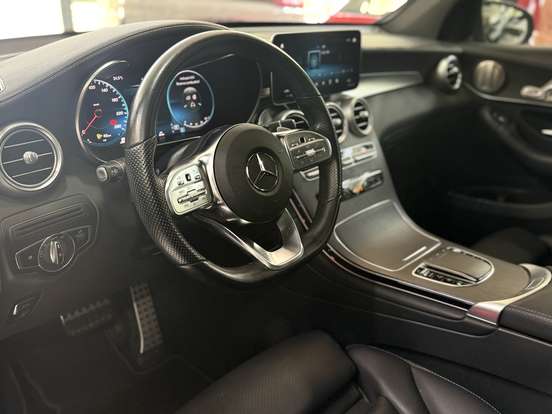 MERCEDES-BENZ-GLC 300-2023