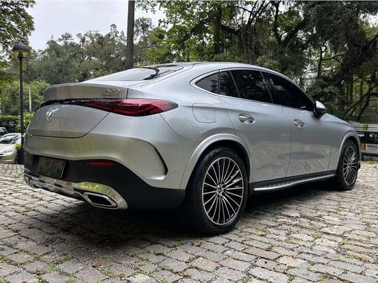 MERCEDES-BENZ-GLC 300-2023