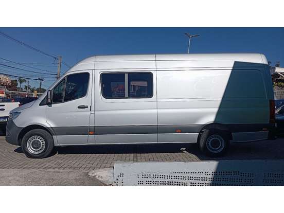 MERCEDES-BENZ-SPRINTER-2023