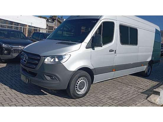 MERCEDES-BENZ-SPRINTER-2023