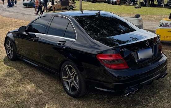MERCEDES-BENZ-C 63 AMG-2009