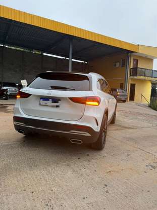 MERCEDES-BENZ-GLA 200-2022