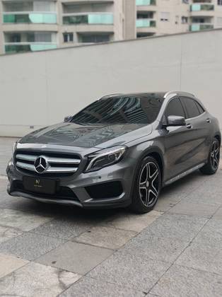 MERCEDES-BENZ GLA 250 2.0 16V TURBO GASOLINA SPORT 4P AUTOMÁTICO