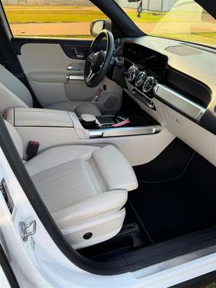 MERCEDES-BENZ-GLB 200-2022