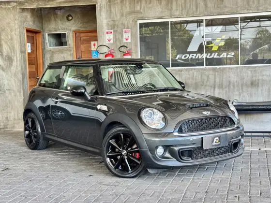 MINI COOPER 1.6 S 16V TURBO GASOLINA 2P AUTOMÁTICO