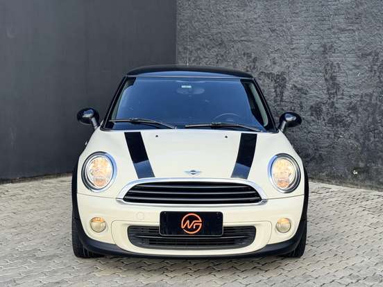 MINI-COOPER-2012