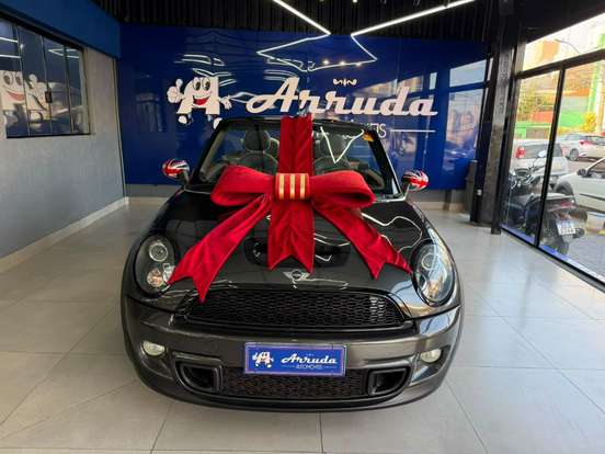MINI-COOPER-2011