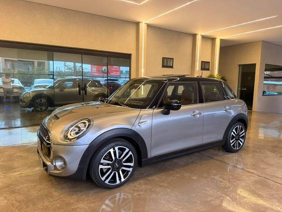 MINI COOPER 2.0 16V TWINPOWER GASOLINA S 4P STEPTRONIC