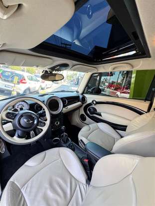 MINI-COOPER-2011